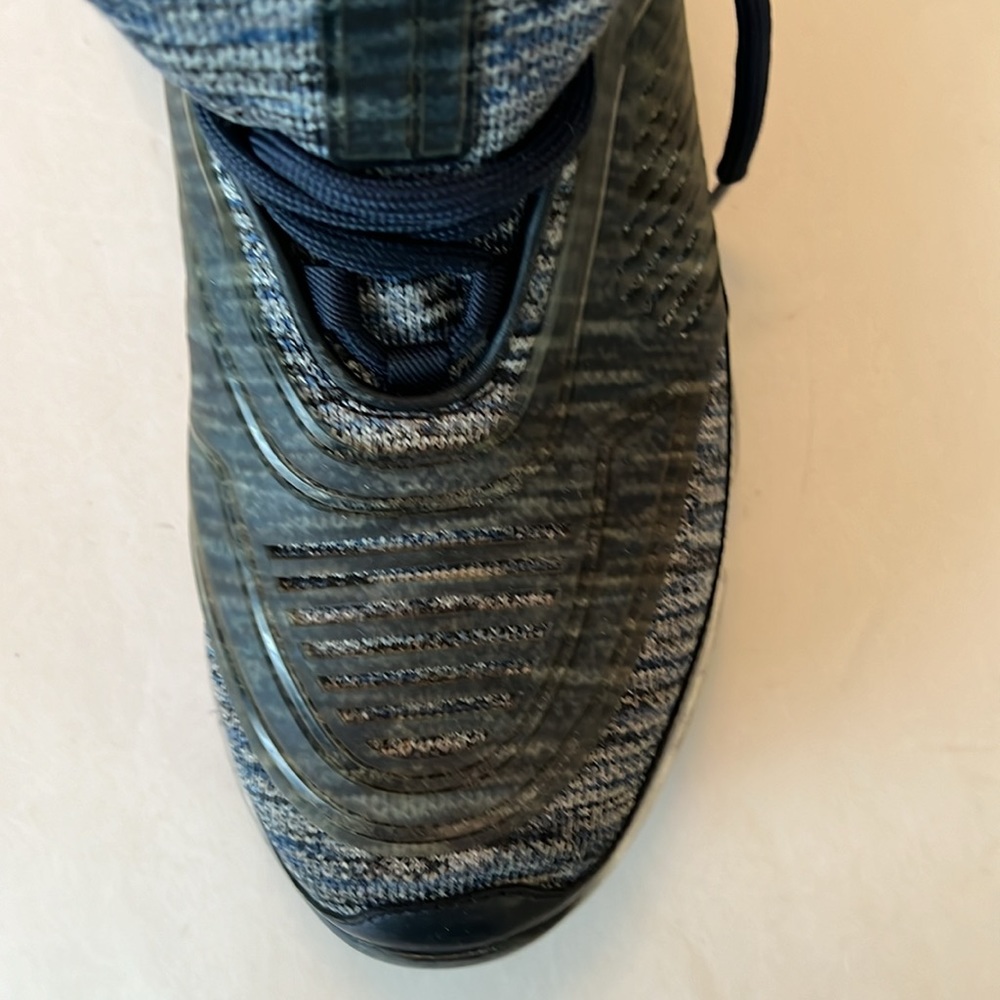 Prada Men’s Sneakers Size 8 US - Picture 7 of 8